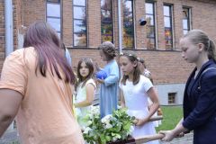 image053