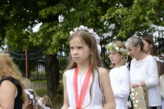 image046