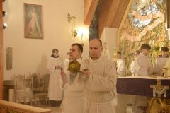 image022
